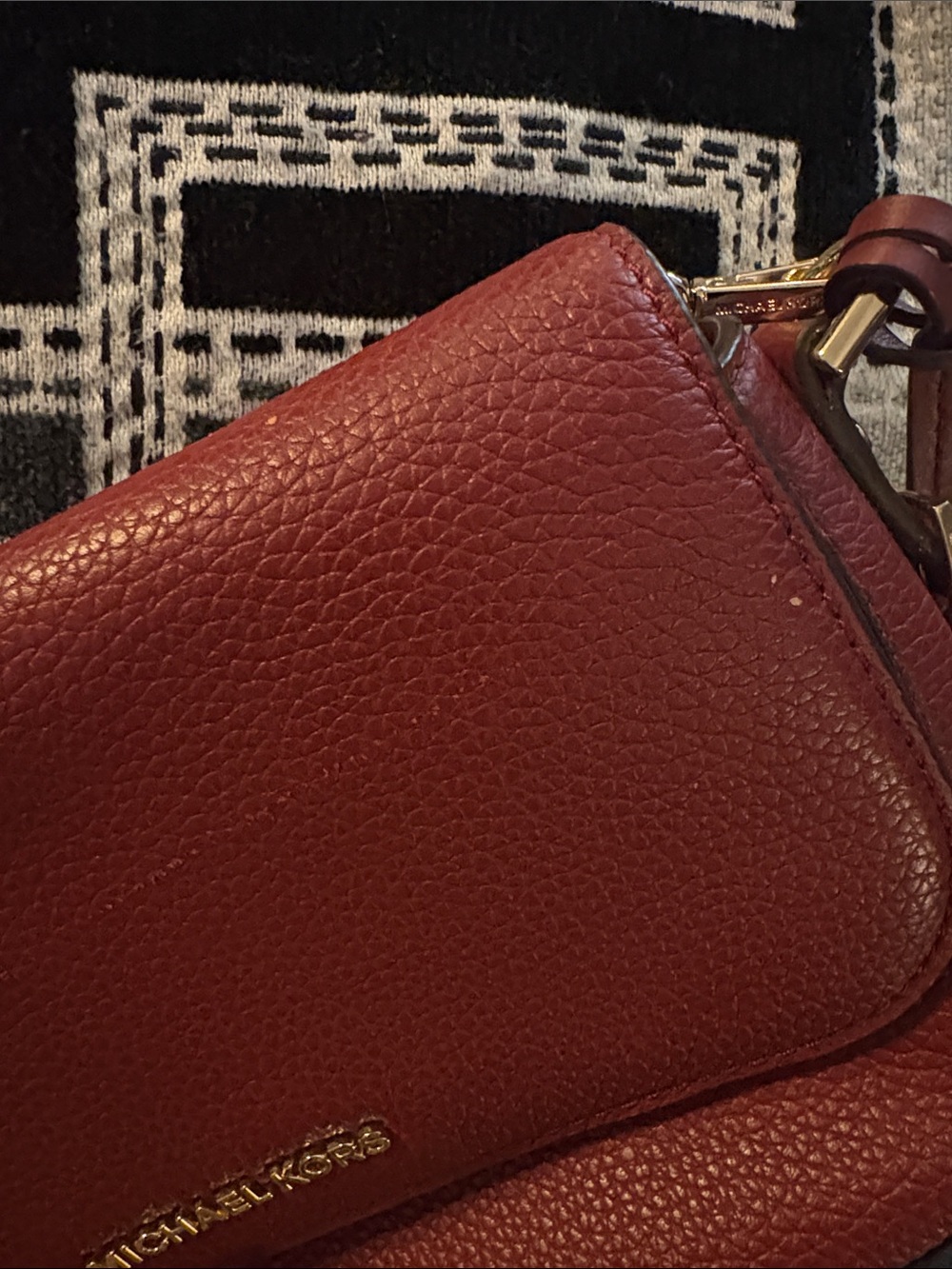 Michael Kors Crossbody Bag - Picture 4 of 8
